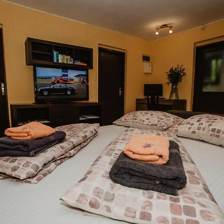 Lee House, Wi-fi,free Parking, Hot Tube Ferienhaus *